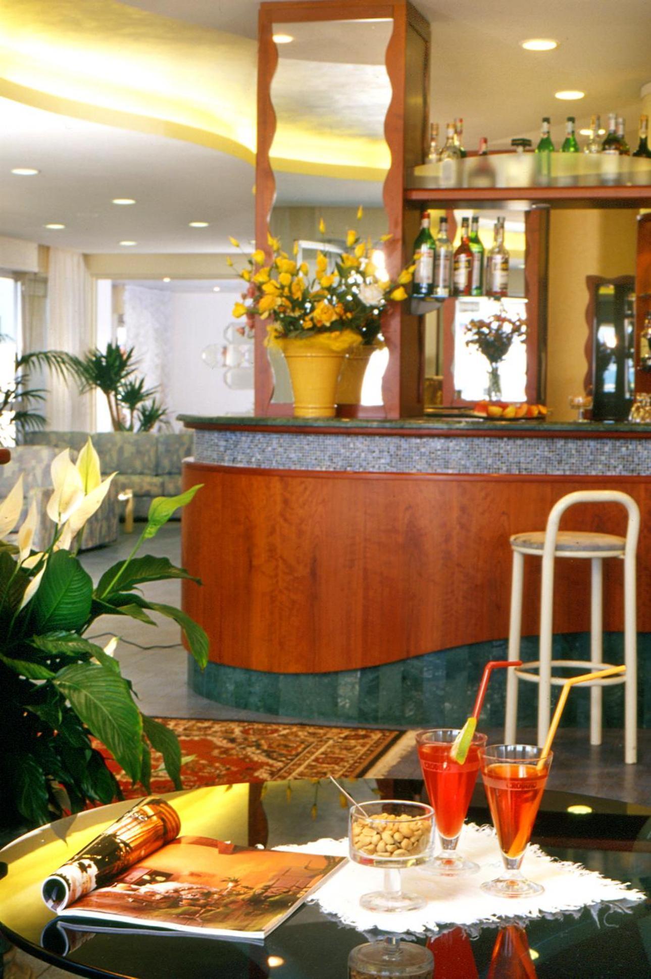 Hotel Foschi-Peninsula Bellaria-Igea Marina Esterno foto